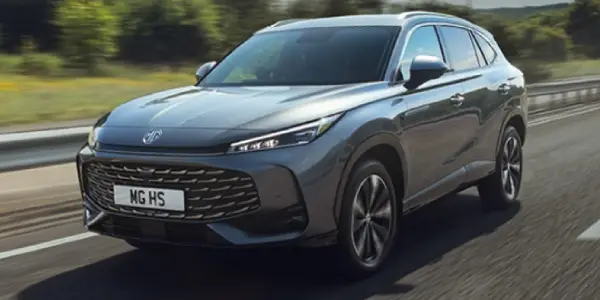 MG HS boot space and practicality