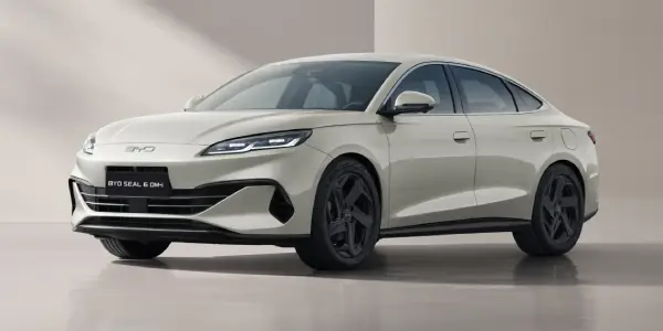 BYD SEAL 6 DM-i Super Hybrid technology and electric driving capability